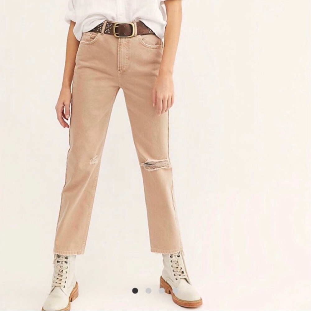 NWOT Free People Women's Dakota Straight High Rise Cafe Au Lait Distressed 30